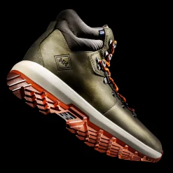 Coastal Hiker, Herre