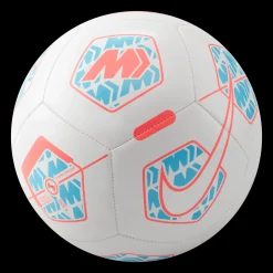 Mercurial Fade, Fotball