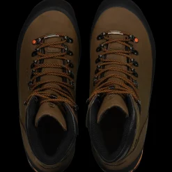 Skarven Evo, Fjellstovel Herre