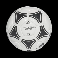 Tango Rosario, Fotball