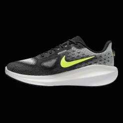 Vomero 17, Lopesko, Herre