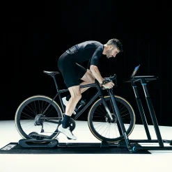 Wahoo Kickr Rollr Smart Trainer, Sykkelrulle