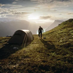 Woolset, Ullsett, Herre